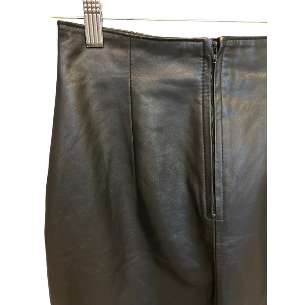 BYRNES & BAKER | Vintage Black 100% Leather Pencil Skirt | 10 - Picture 8 of 11